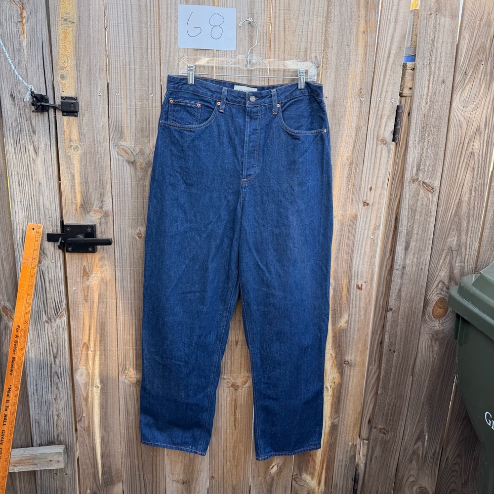 Aritzia Denim Forum Mia Jean Size 32 High Rise Curve